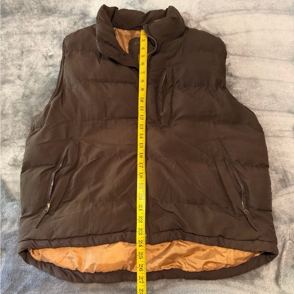 St. John’s Bay puffer vest - Picture 6 of 7